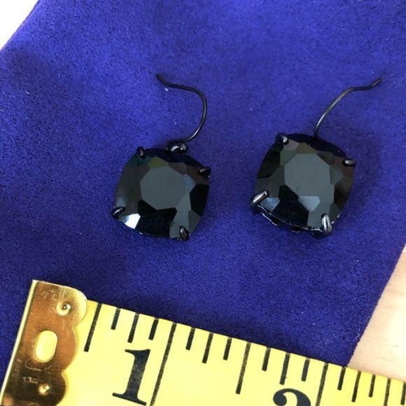 NWOT Tory Burch Crystal Earrings in Black - Picture 2 of 3